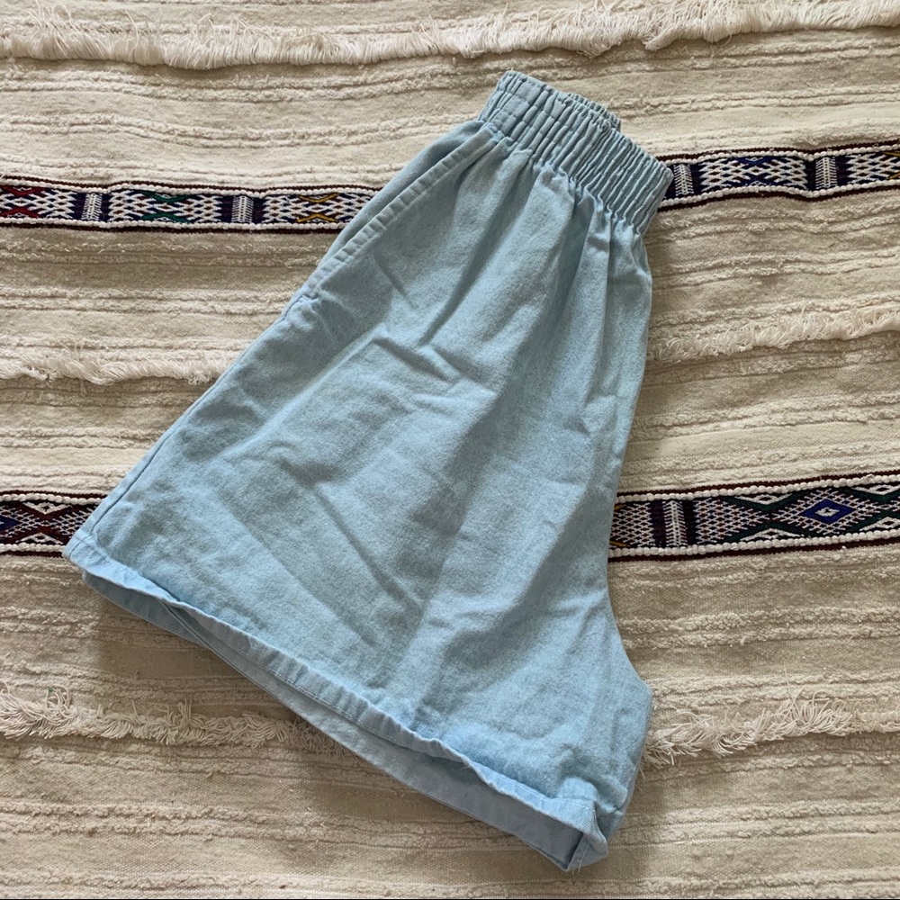 Vintage 90s denim gathered high waist jean short